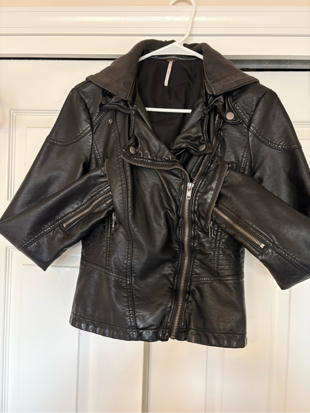 Free People Cleo Jacket Black Vegan Leather Motorcycle Jacket Size 4 - Picture 6 of 8